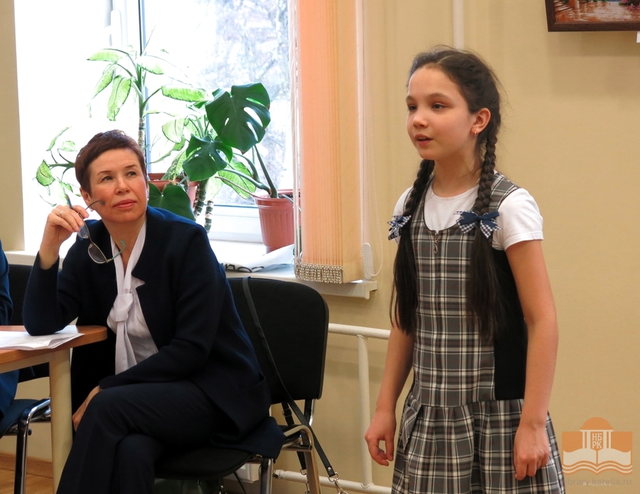 II Городской конкурс чтецов «Расширяем горизонты. Сунгуровские чтения». Звучат стихи карельских поэтов.