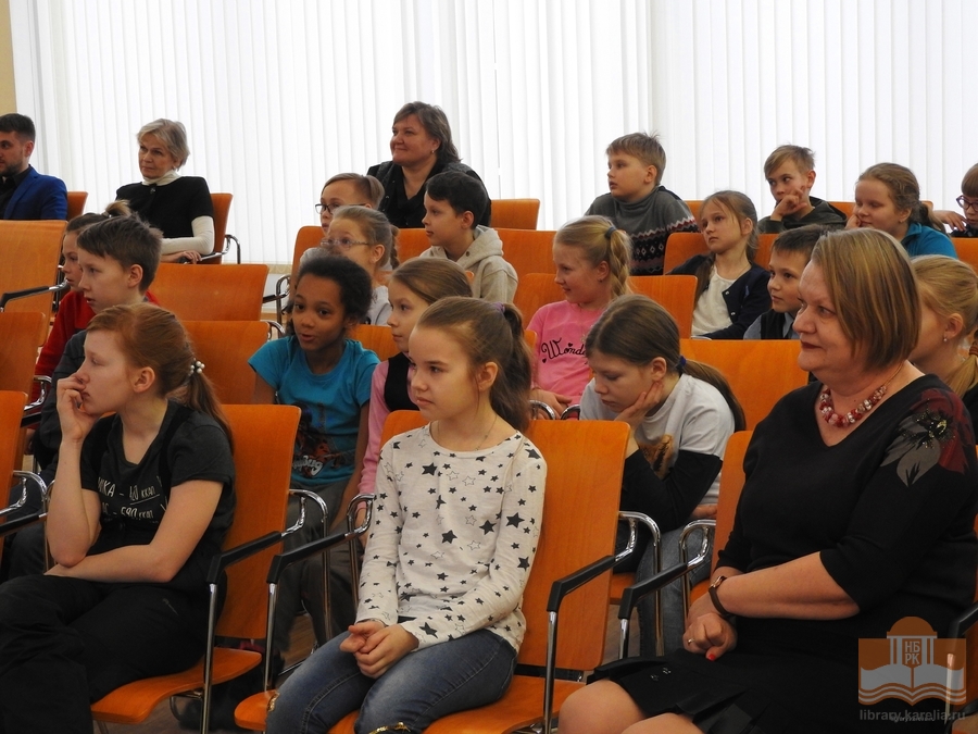 Презентация книги «Приключения в Белколесье»