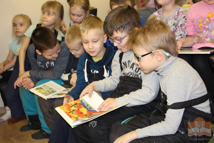 Юные читатели на программе «Пусть краски книжки оживят»