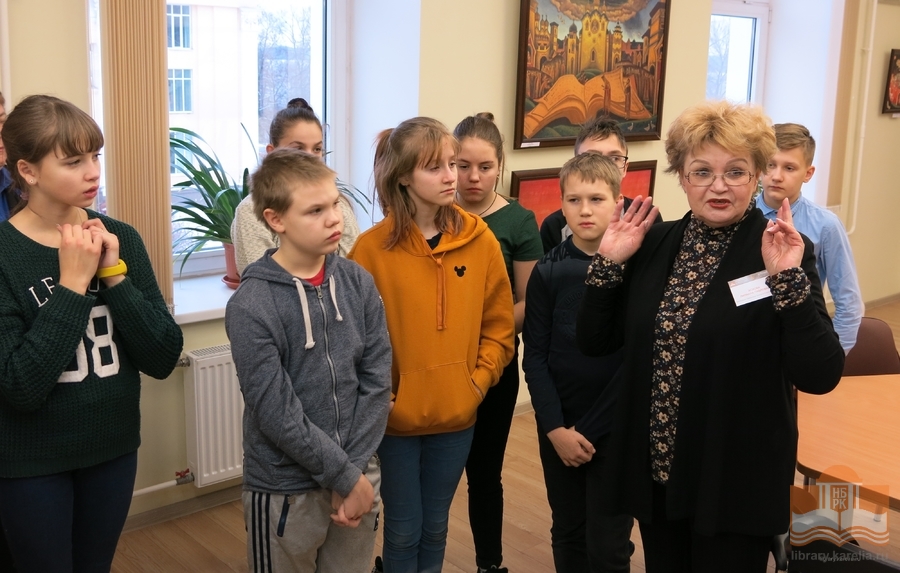 Участники проекта «Моё письмо Н.К. Рериху» на экскурсии в Карельском центре Николая Рериха