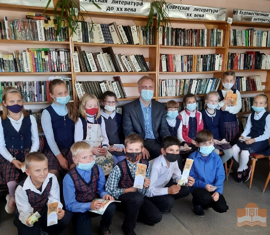 На встрече с писателем Илья Полуницыным