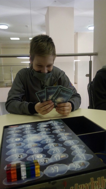 Играем в настольные игры каждое воскресенье!