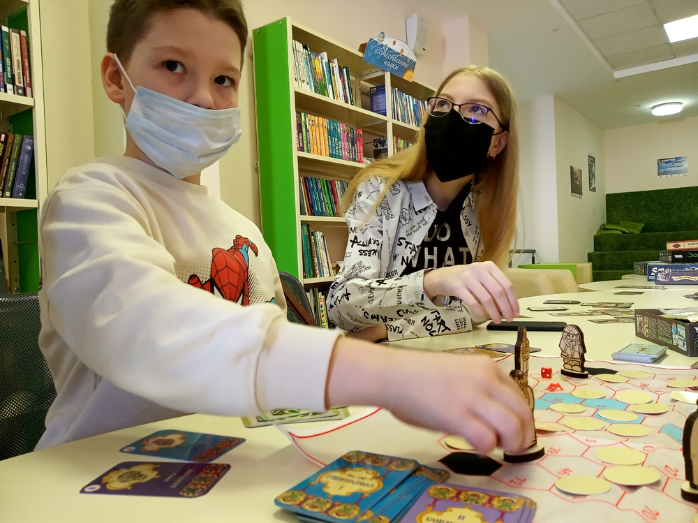 По воскресеньям играем в настольные игры в Национальной библиотеке Карелии!