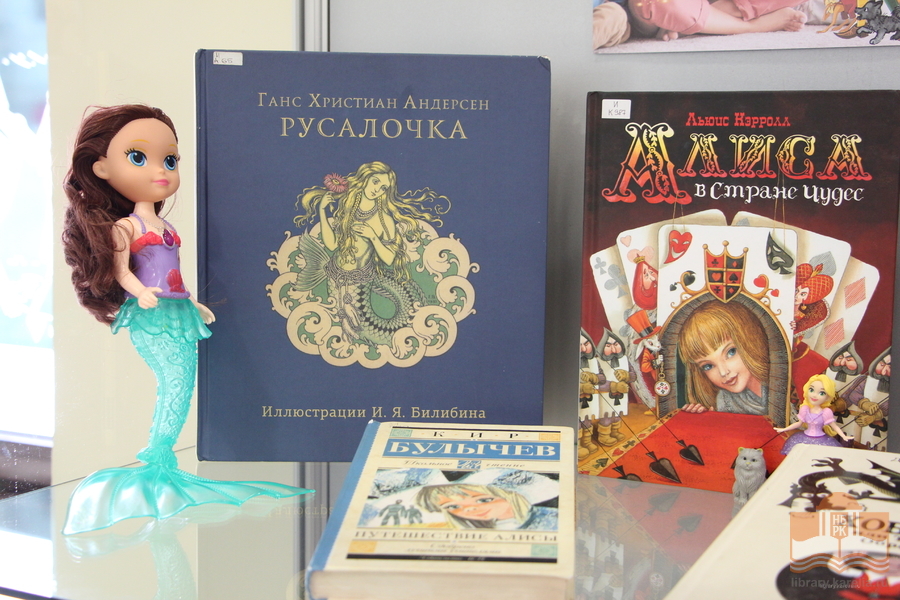 «Большие книги для маленьких»: книжная выставка к Международному дню детской книги