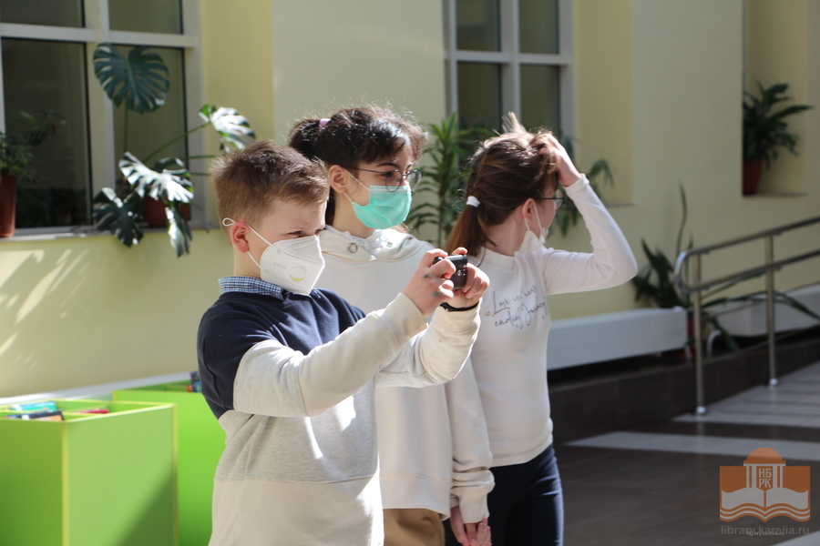 Экскурсия по Национальной библиотеке Республики Карелия для четвероклассников Университетского лицея