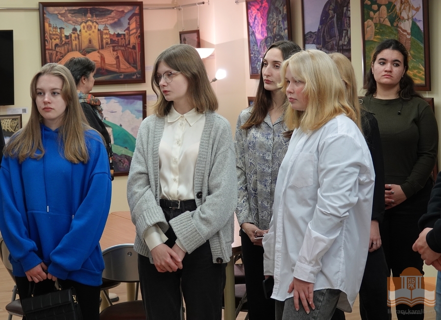 Студенты Института лесных, горных и строительных наук Петрозаводского университета посетили Национальную библиотеку Карелии