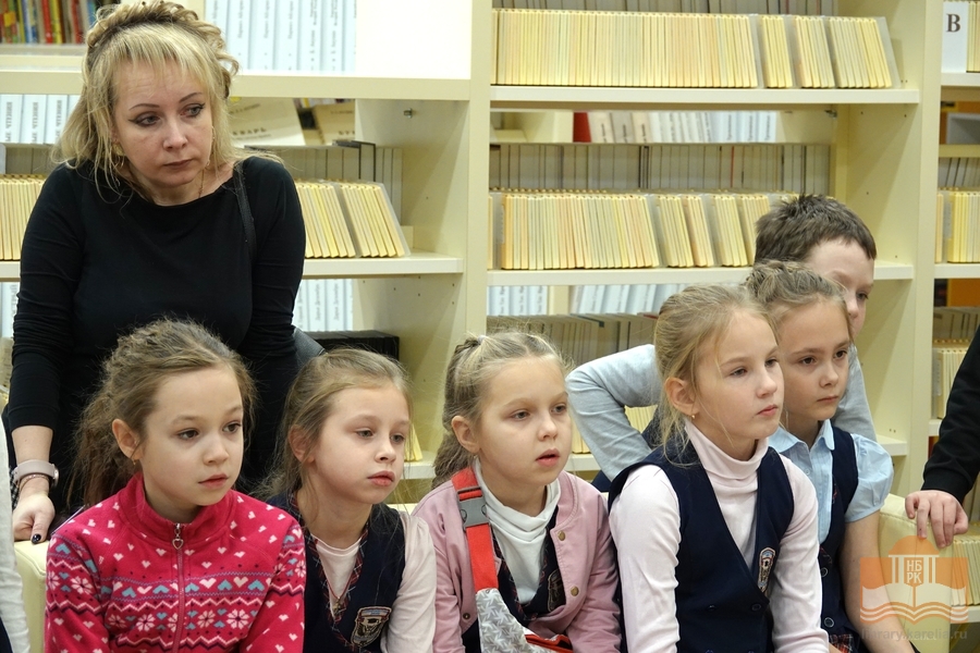 Посвящение в читатели учеников второго класса Университетского лицея