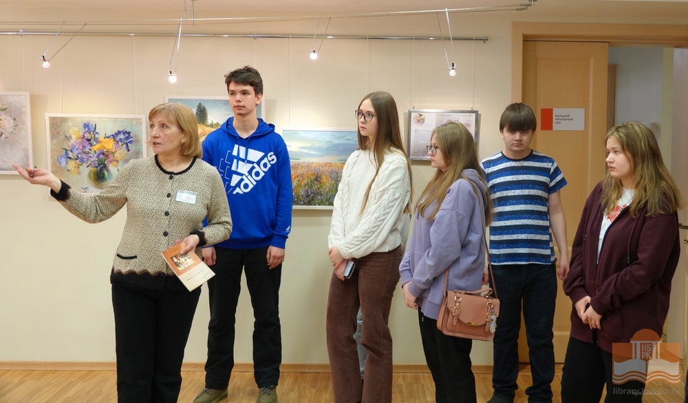 Студенты-первокурсники РАНХИГС в Национальной библиотеке Карелии