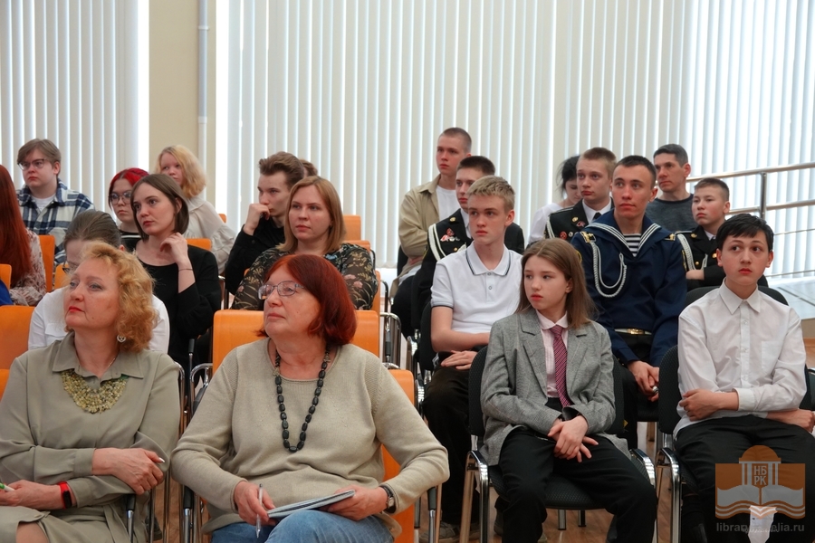 Городская акция «Открой книгу» в Национальной библиотеке Карелии