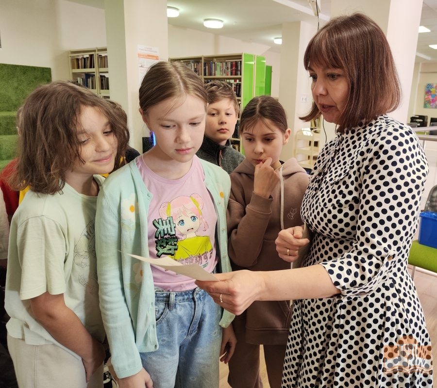 «Тайны книжных полок»: литературно-историческая игра Центра детского чтения для третьеклассников Финно-угорской школы