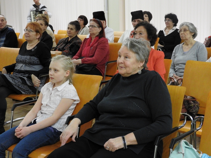 Праздничная программа «Рождество без границ» с участием национальных общественных организаций