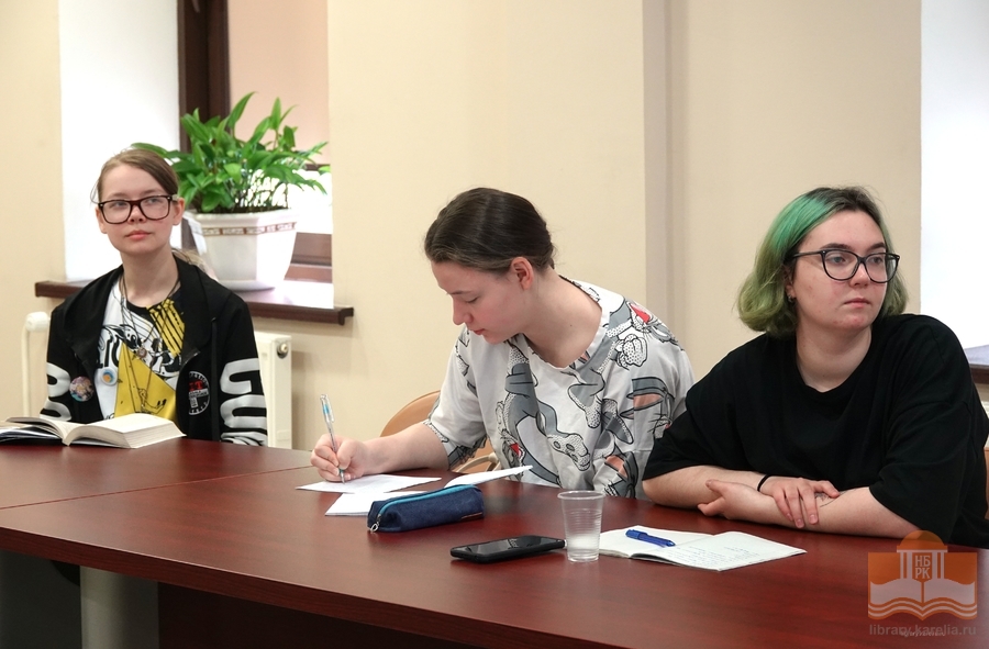 Учебные занятия для студентов Карельского колледжа культуры и искусств