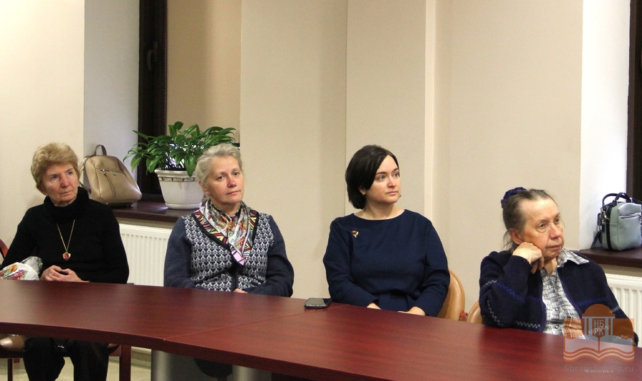 Показ видеозаписи спектакля «Исповедь хулигана» Андрея Денникова