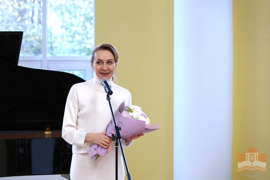 Поздравления от Председателя Петрозаводского городского Совета Надежды Дрейзис