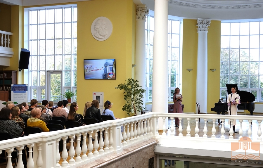Поздравления от Председателя Петрозаводского городского Совета Надежды Дрейзис