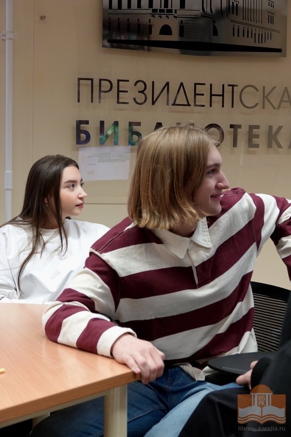 Команда старшеклассников школы № 35 – участник турнира «На старт, умники и умницы»