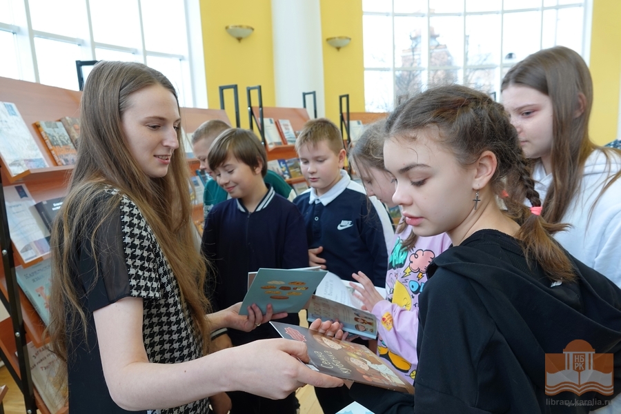 На выставке «Книга года Республики Карелия – 2023»