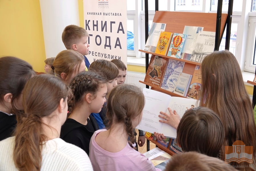 На выставке «Книга года Республики Карелия – 2023»