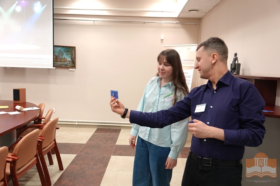 Студенты ПетрГУ на языковой игре «Интерпретация»
