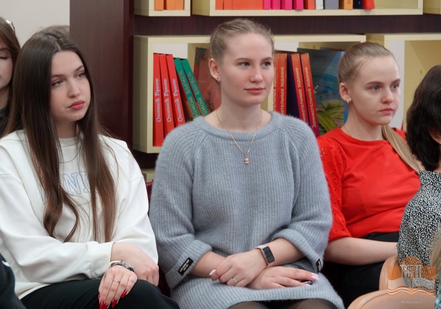 «Литературный четверг» в Национальной библиотеке Карелии