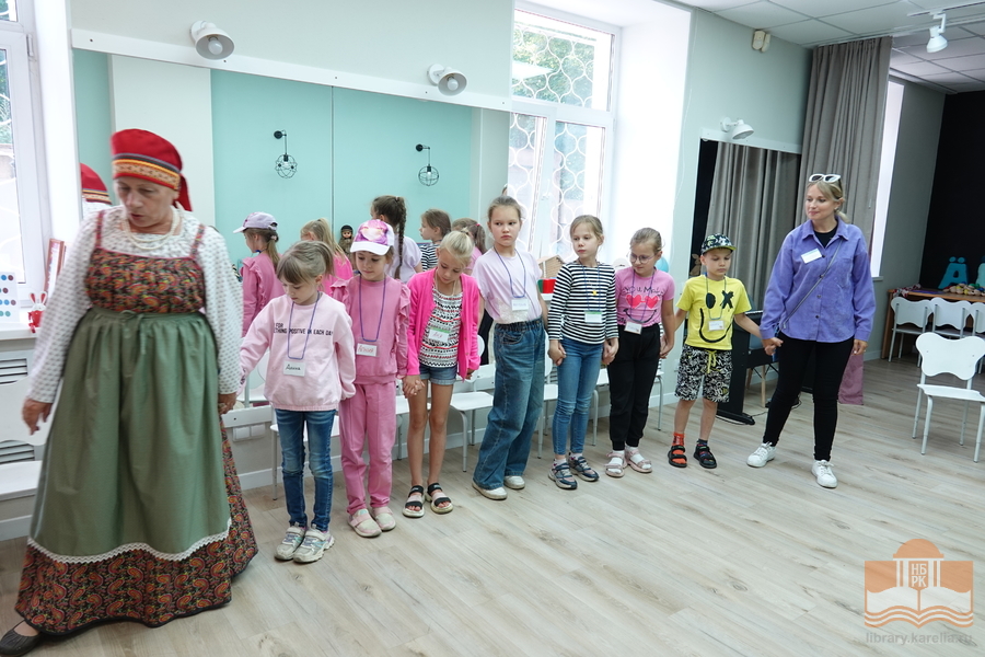 Участники программы в гостях у издательства «Периодика»