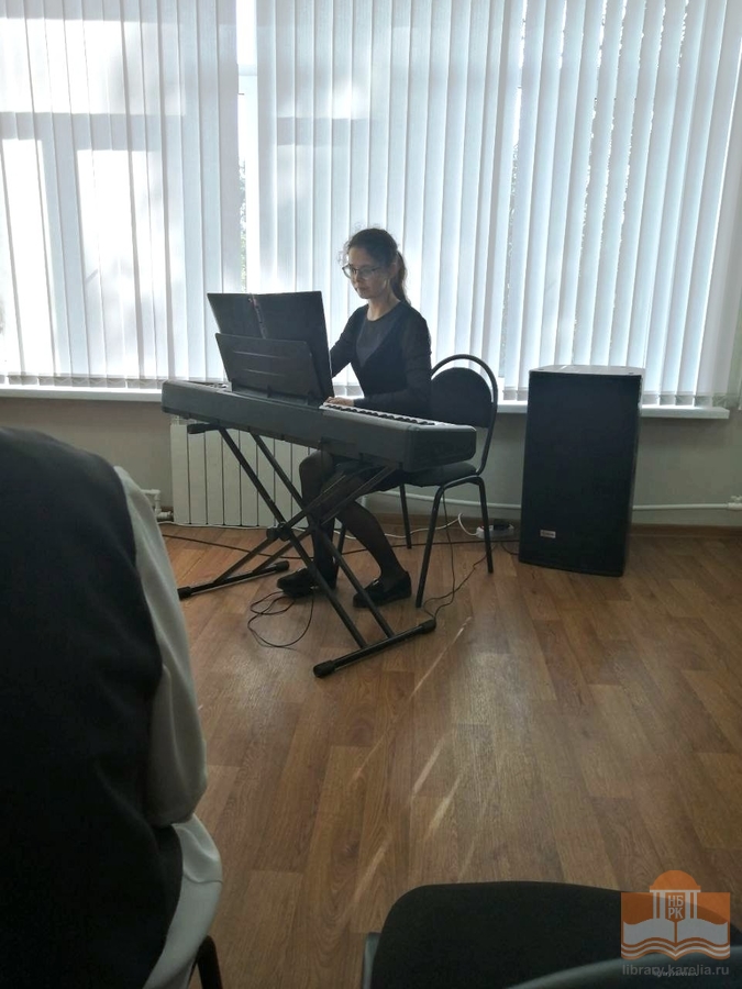 Выступает Ксения Волкова, педагог Питкярантской музыкальной школы