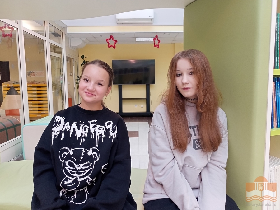 Учащиеся 7 класса школы № 48 на экскурсии в Национальной библиотеке Карелии