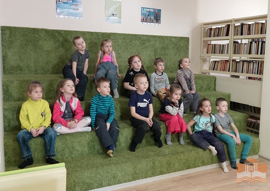 Участники творческой программы «И … оживают куклы»