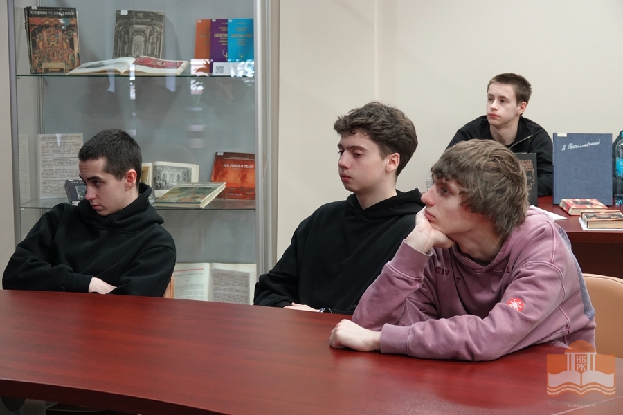 На программе «Маршалы Великой Отечественной войны» для студентов Петрозаводского Лесотехнического техникума