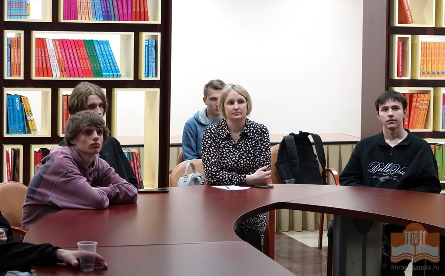 На программе «Маршалы Великой Отечественной войны» для студентов Петрозаводского Лесотехнического техникума