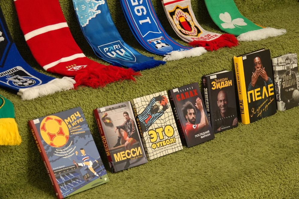 Книги из фонда Национальной библиотеки Карелии, представленные на мероприятии