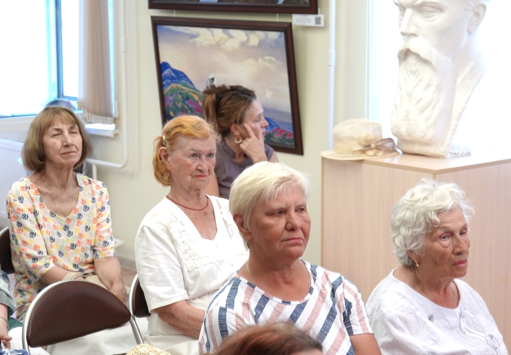 На «Литературном четверге», посвященном Савве Ямщикову