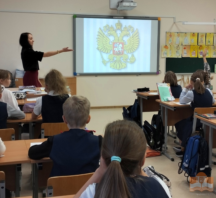 Просветительская программа «Символы Отчизны». Ведущая - Ольга Видута