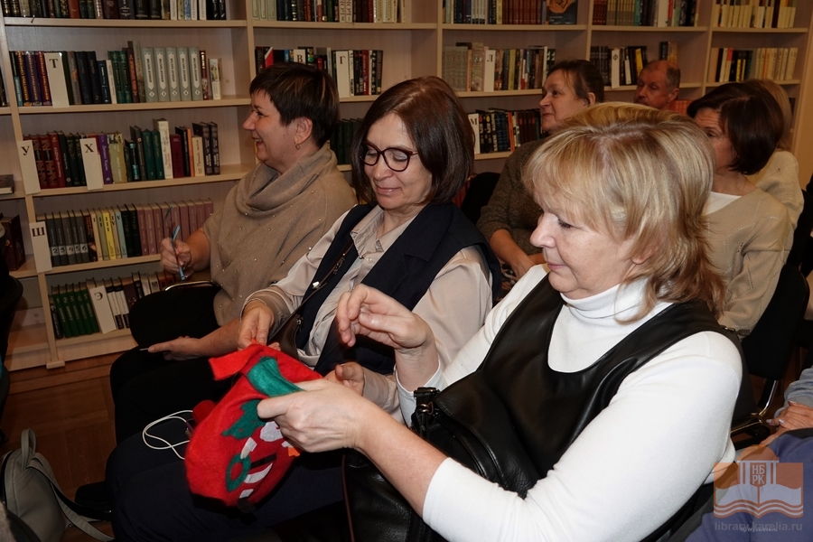 Творческая встреча с Анной Тиллес в Национальной библиотеке Карелии