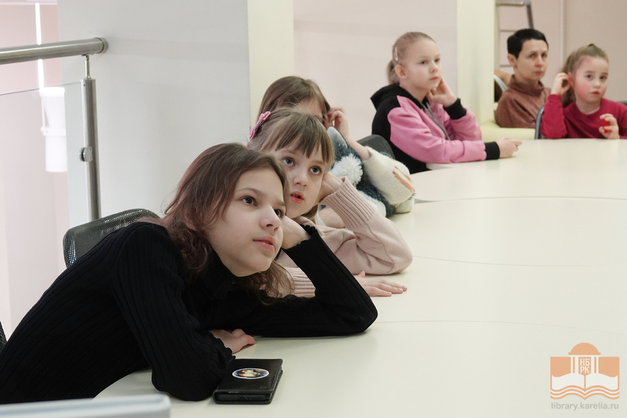 Участники просветительской программы «Маленький краевед: хранители традиций»