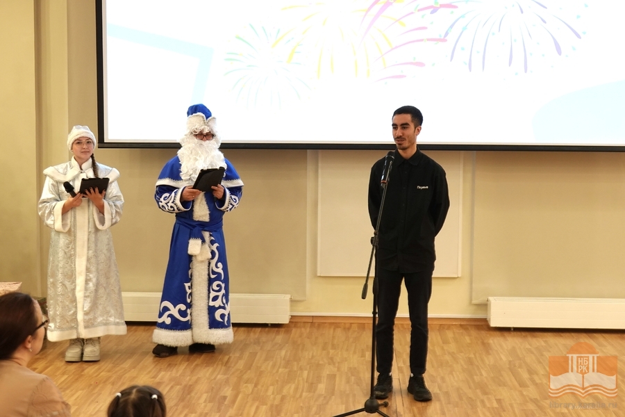 Приветственное слово председателя совета местного отделения Движения Первых Петрозаводска Аймана Амера