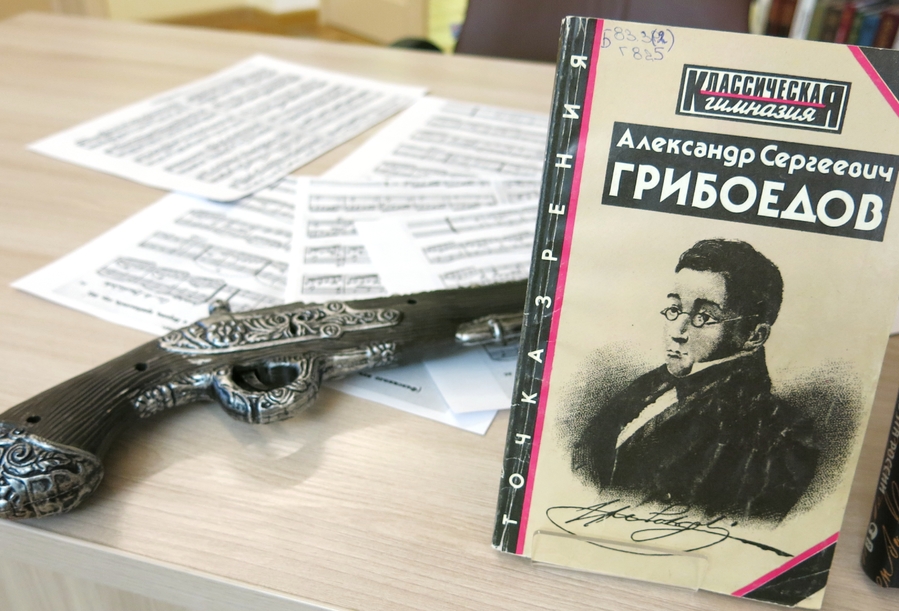 Издания из фонда Национальной библиотеки Карелии