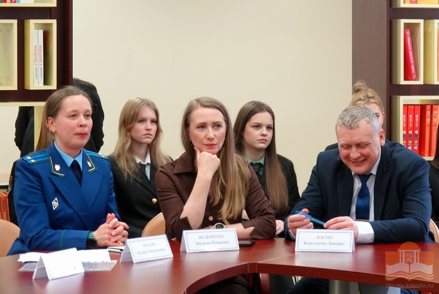 Просветительская программа «Служить России суждено»