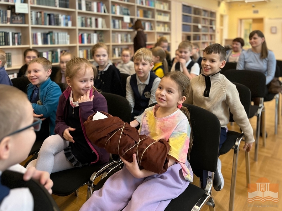 Участники программы «Маленький краевед: что такое фольклор?»