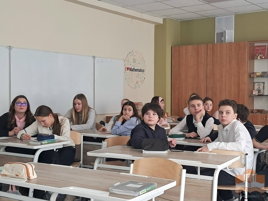 Участники просветительской программы «Говорите, пожалуйста, по-русски!»