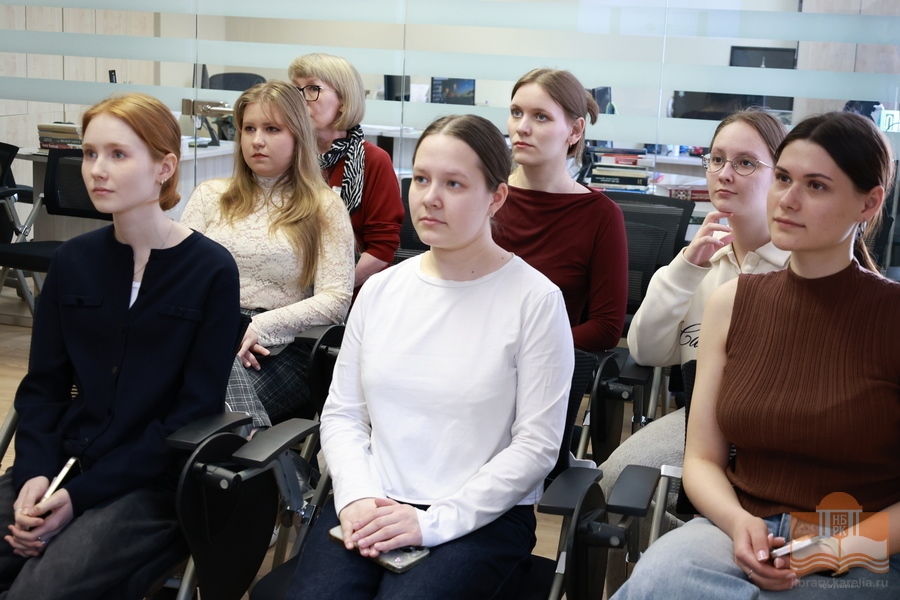 Студенты Медицинского института имени профессора А. П. Зильбера в Национальной библиотеке