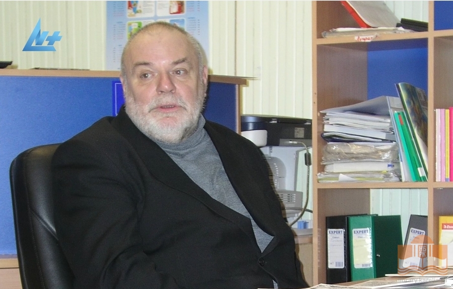 Юрий Владимирович Линник