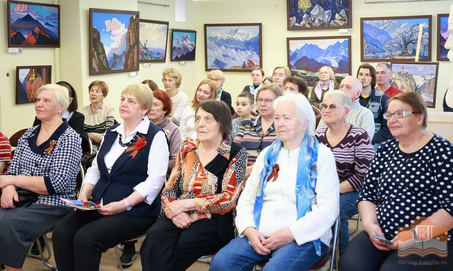 «Литературный четверг» в Национальной библиотеке Карелии