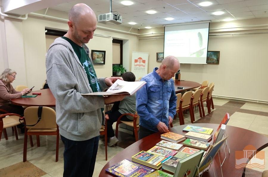 На встрече проекта «Иной/Родной», посвященной «Пиноккио» и «Буратино»