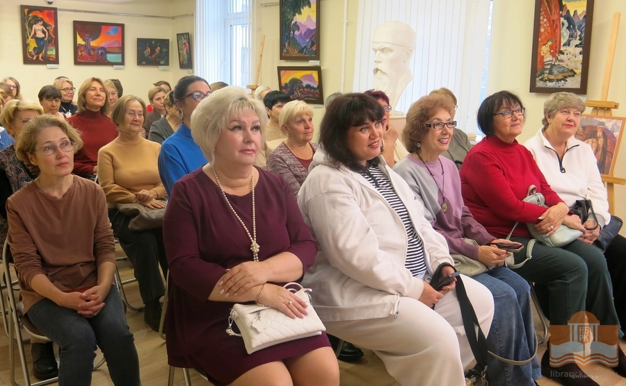 Программа в клубе «Дамское счастье»: «Счастье есть! Всемирный день женского счастья»